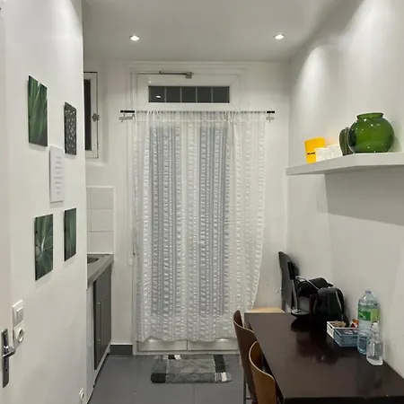 Διαμέρισμα Cosy Studio With Terrace Retreat - Mp52a *